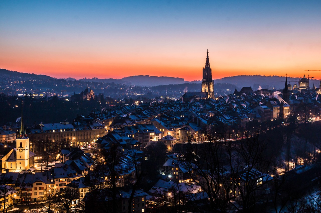 casco antiguo medieval de Berna con edificios históricos